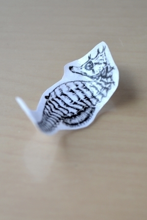 デコパージュ コピー用紙 やり方 上履き デコパージュ 簡単 コピー用紙や印刷物でできる 水に浸さない方法 ガムテープ セロハンテープ 上靴 デコパージュとは かわいい おしゃれ ハンドメイド グッズ 手作り雑貨 保育園 幼稚園 小学校 中学校 入園 入学 準備 進級